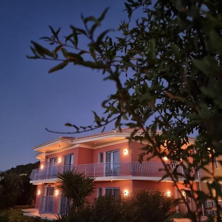 Julietta Suites Argostoli  Eksteriør billede